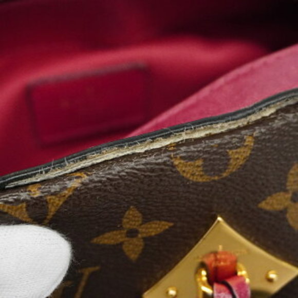 Louis Vuitton Monogram Saintonge Shoulder Bag - Picture 7 of 13